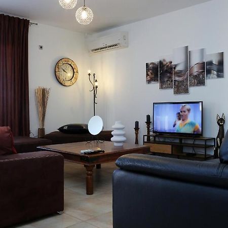 Appartement Nenas House à Nea Iraklitsa Extérieur photo