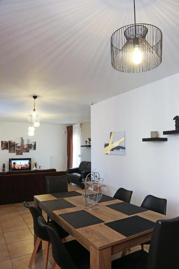 Appartement Nenas House à Nea Iraklitsa Extérieur photo